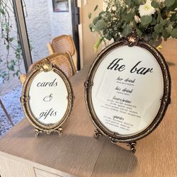 Vintage Frame Wedding signs