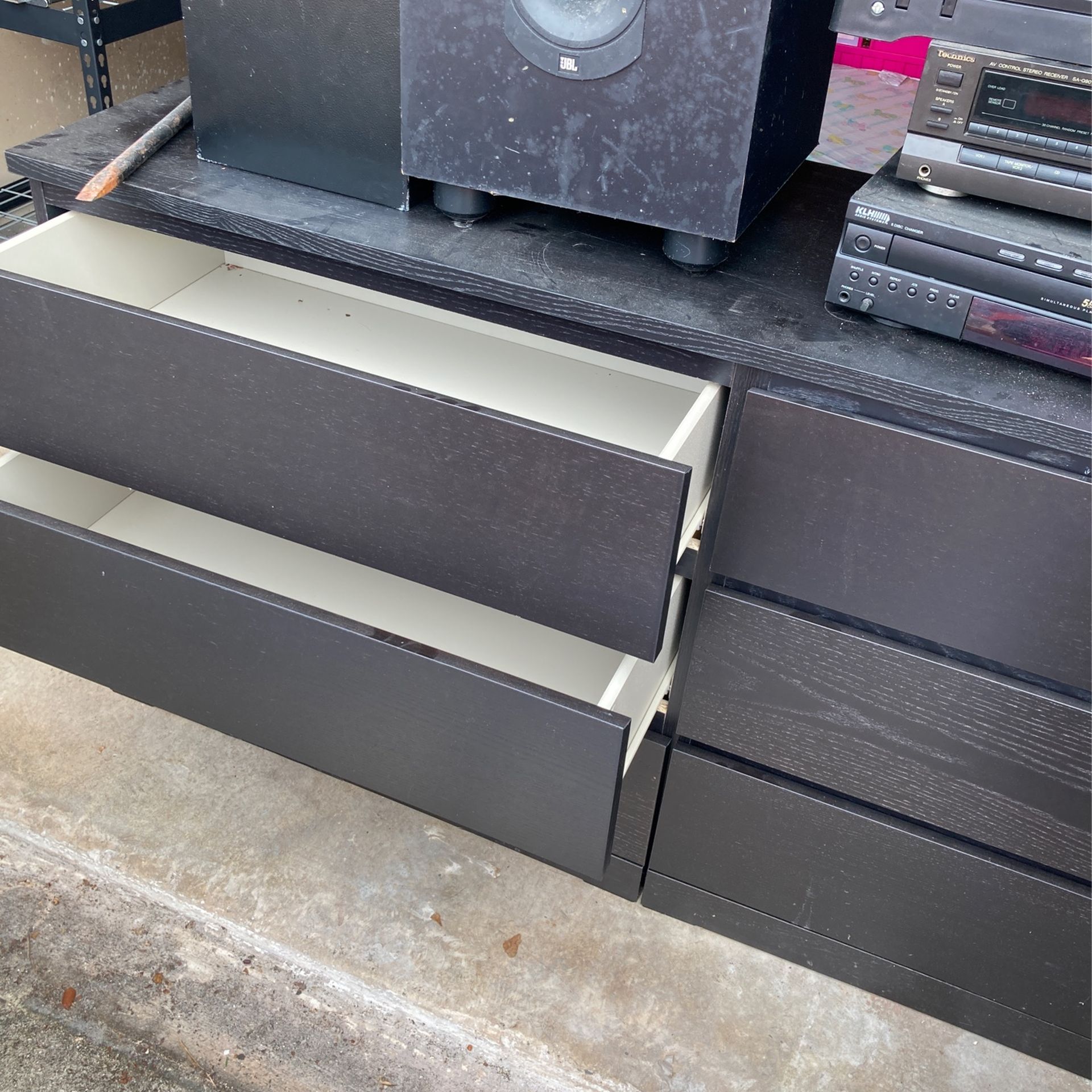 Free Stuff Electronics Furniture Flat Screen Tv Tools CDs Kitchen Table