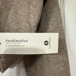 Women’s sweatshirt