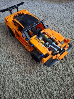 LEGO Technic Chevrolet Corvette ZR1 42093