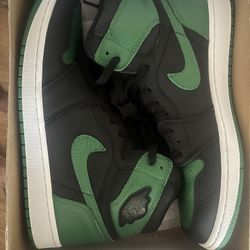 AIR JORDAN 1 SHOES SIZE 12