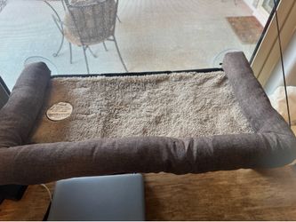K&H  Window EZ Mount Kitty Sill Deluxe with Bolster