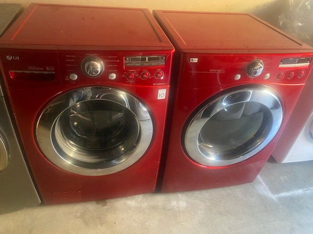 LG CHERRY RED DIRECT DRIVE WASHER AND GAS DRYER SET