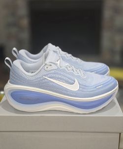 Nike Vomero Plus Women's Road Running Shoes