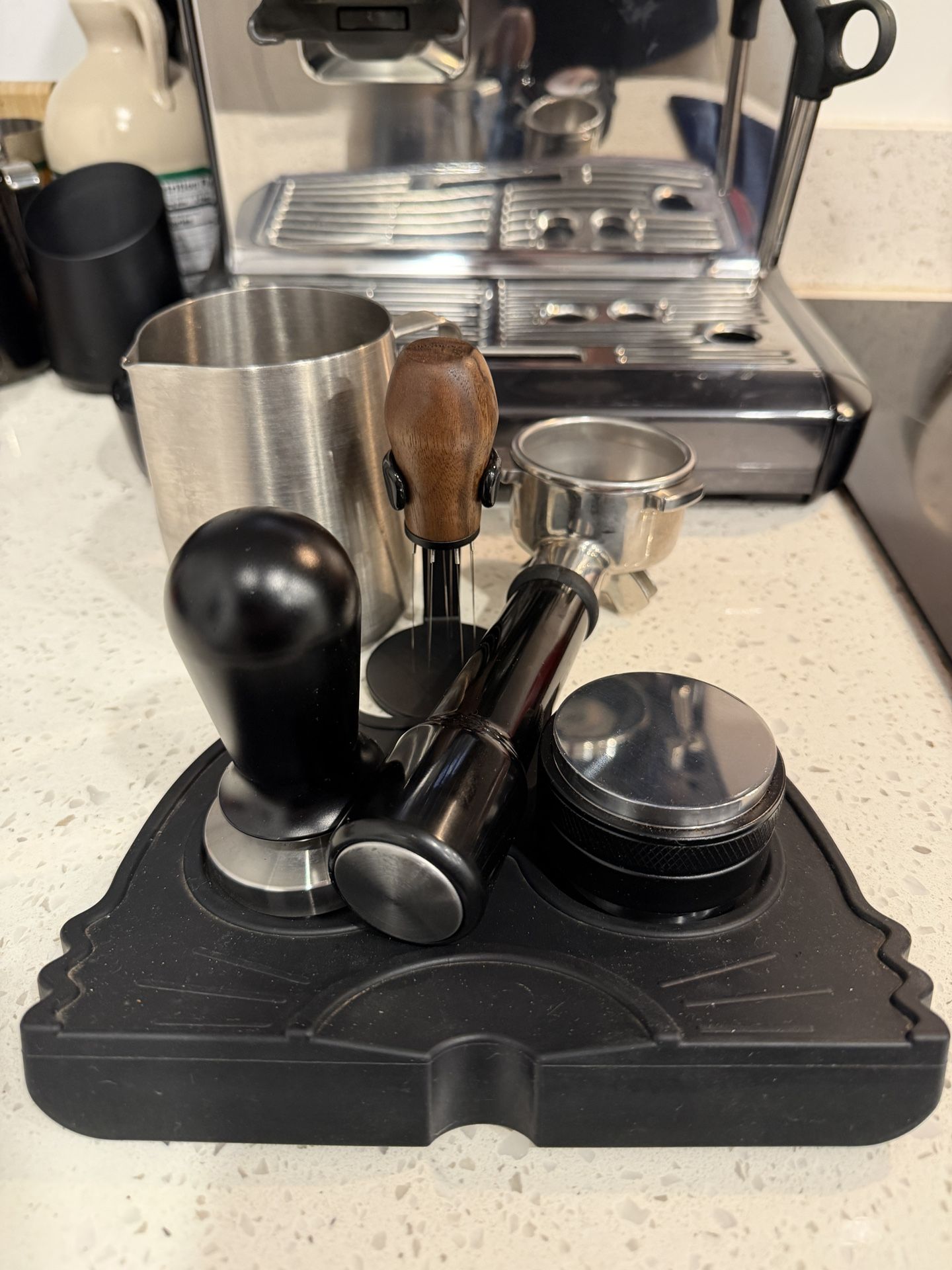 Breville Barista Express Espresso Machine Black Stainless Steel Hearth & Hand with Magnolia