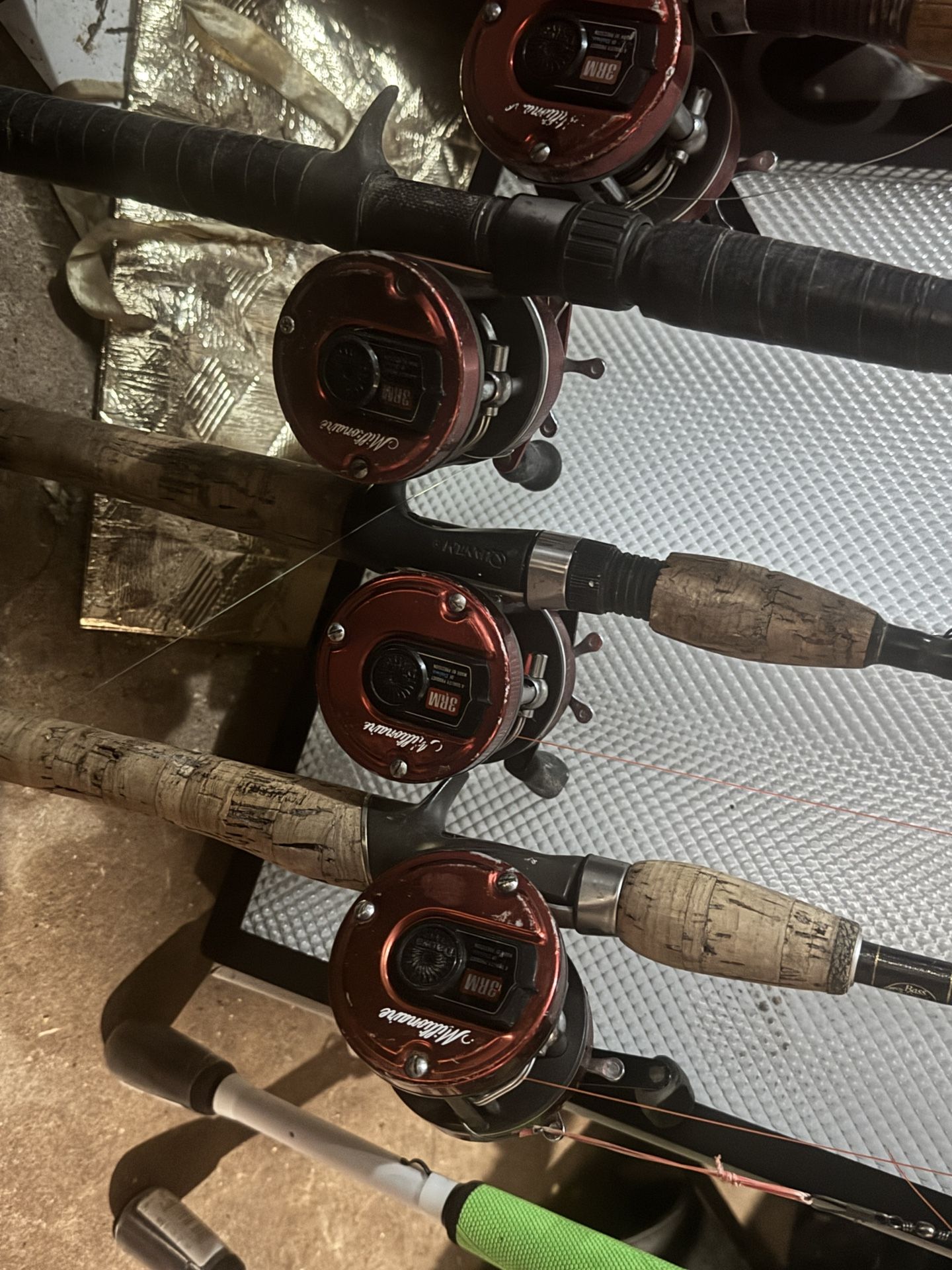 4 Antique MILLIONAIRE FISHING REELS N RODS