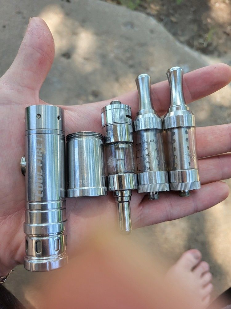 Make An Offer Used Vape Cool Fire 1, Battery, 3 Tanks, Extender For Bigger Battery * Needs New Atomizer *