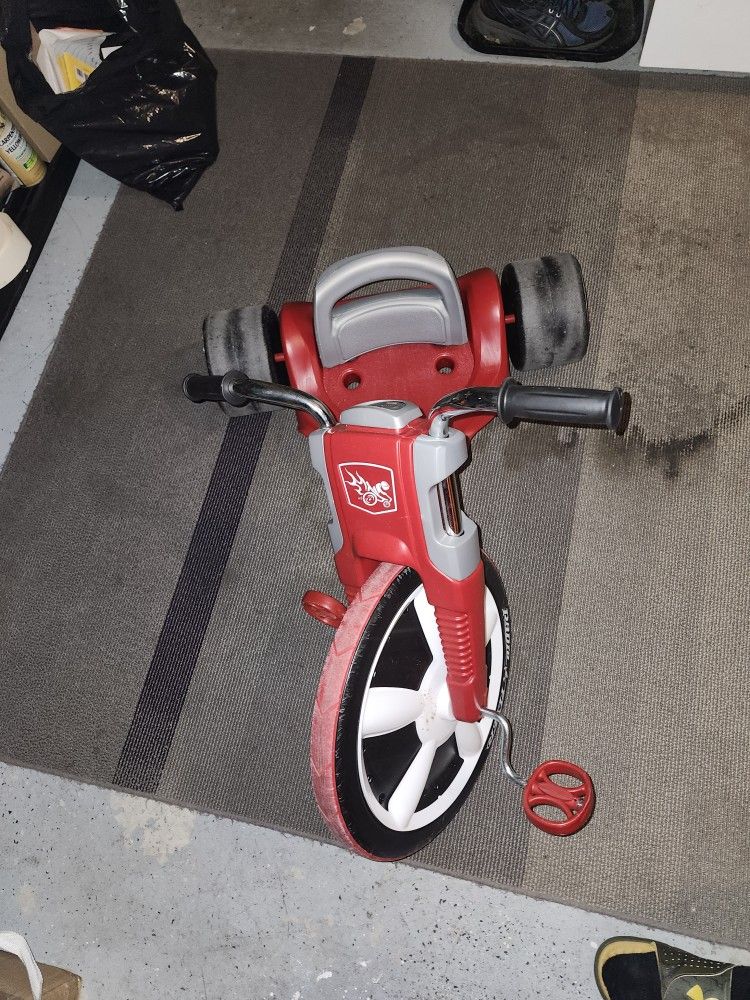 Red Ryder Big Wheel