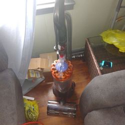 Dyson Ball Animal 3 Extra Vacuum