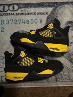 Jordan 4 Yellow Thunder