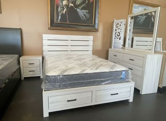 Brand New Brantford 4 Pcs Bedroom Set, Cash & Payments