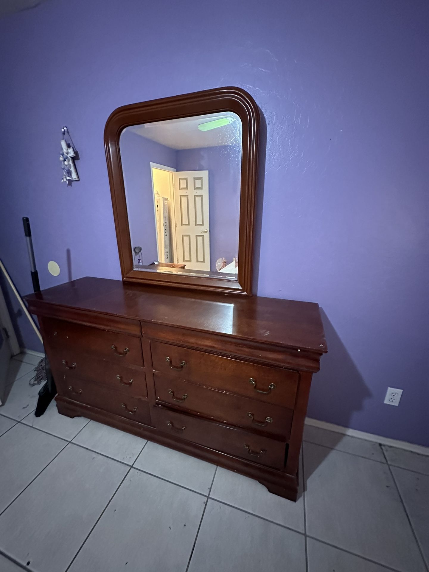 Drawer With Mirror 