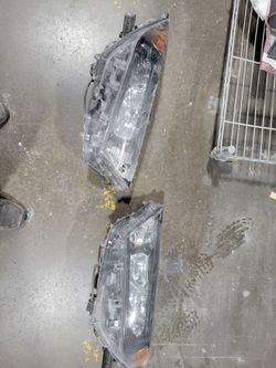 2022 toyota rav4 headlights