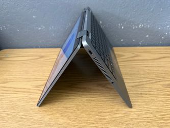 Dell  Latitude 7330, core i7-12th gen