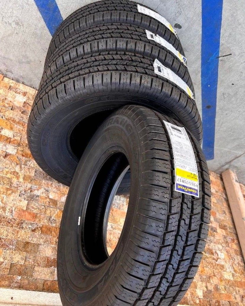 265/70r17 goodyear wrangler New Set of Tires Set Nuevo de Llantas