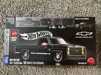 Mattel Brick Shop 83 Silverado Hot Wheels