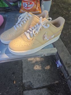 Nike shoes