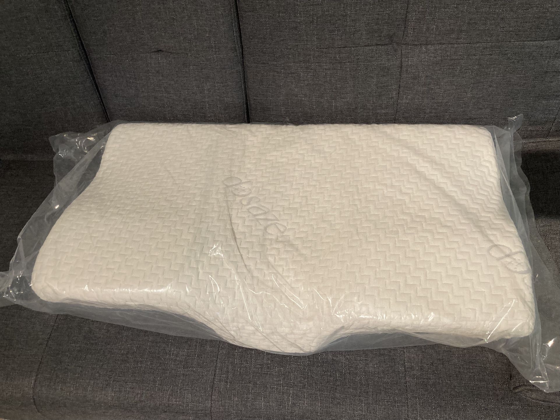 NEW Dosaze contoured orthopedic pillow