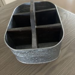 Galvanized Metal & Rustic Wood 6-Slot Utensil Caddy – Farmhouse Silverware Organizer