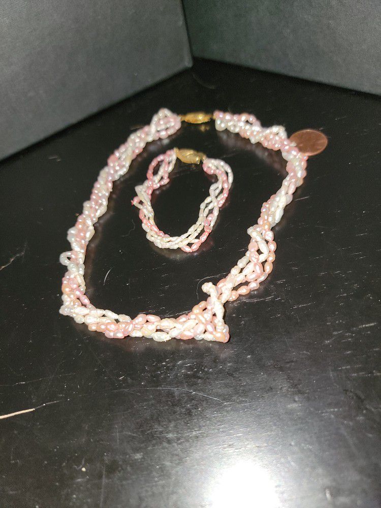 Pink/Opal Pearl Necklace And Bracelet