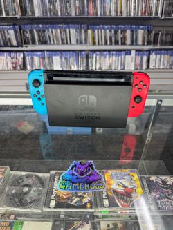 Nintendo Switch Complete $160 Gamehogs 11am-7pm
