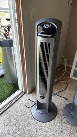 Lasko Tower Fan with Remote – Excellent Condition