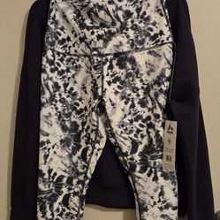 2 piece set Medium for ladies