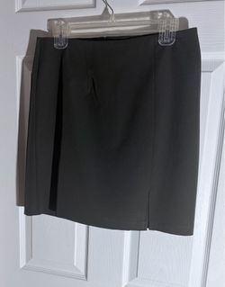 Classic Tailored City Triangles Olive Green Skirt Front Kick Slit Size 10
