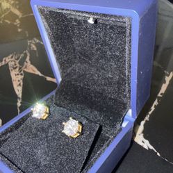 4ct moissanite stud earrings gold