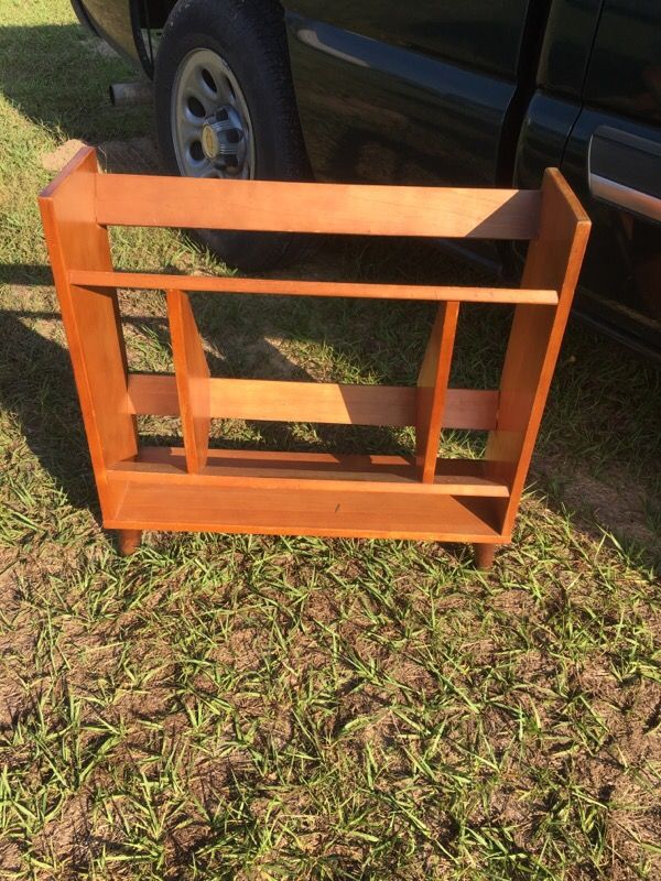 Mid century shelf