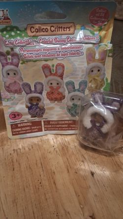 CALICO CRITTERS/ COLLECTIBLES