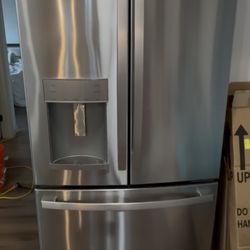 Like New LG Fridge