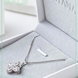 Silver Necklace For Women With Blossom Pendant and Rhodium Plating