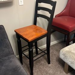 Wood chair 