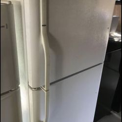 Refrigerator Kenmore 