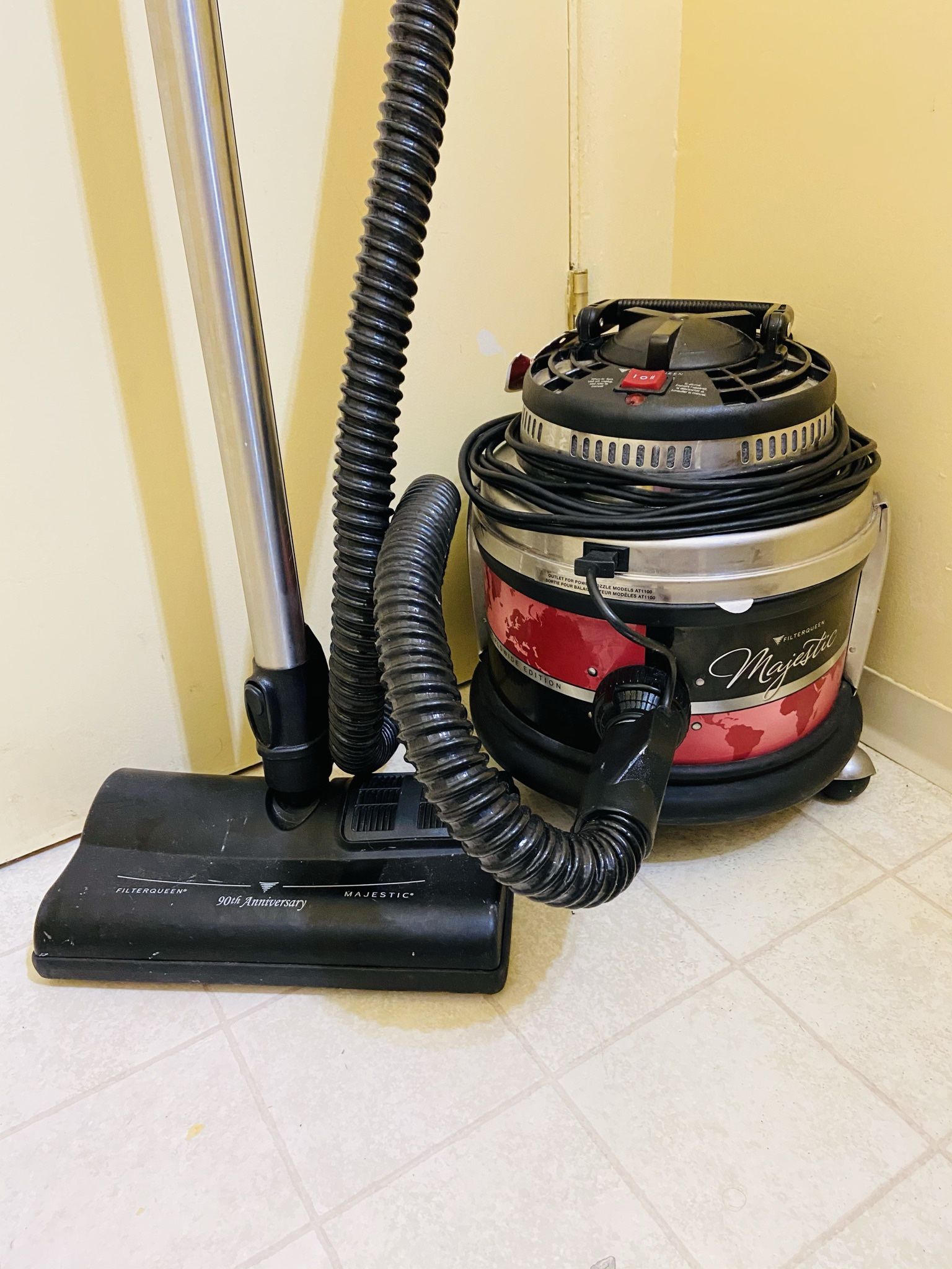 Majestic Filter Queen MicrobX Vacuum Cleaner