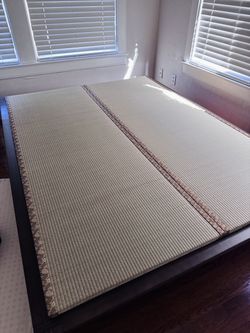 Natural/organic queen Japanese futon set
