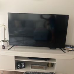 50 Inch Tv Like New