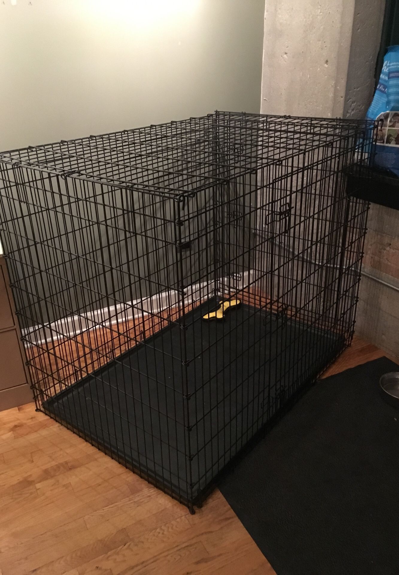 Large dog kennel