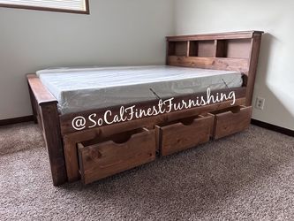 Full bed and mattress with drawers