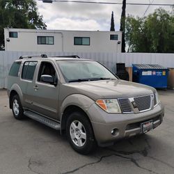 2007 Nissan Pathfinder SE 