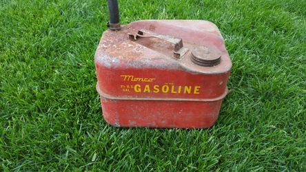 Vintage Monco gas can.