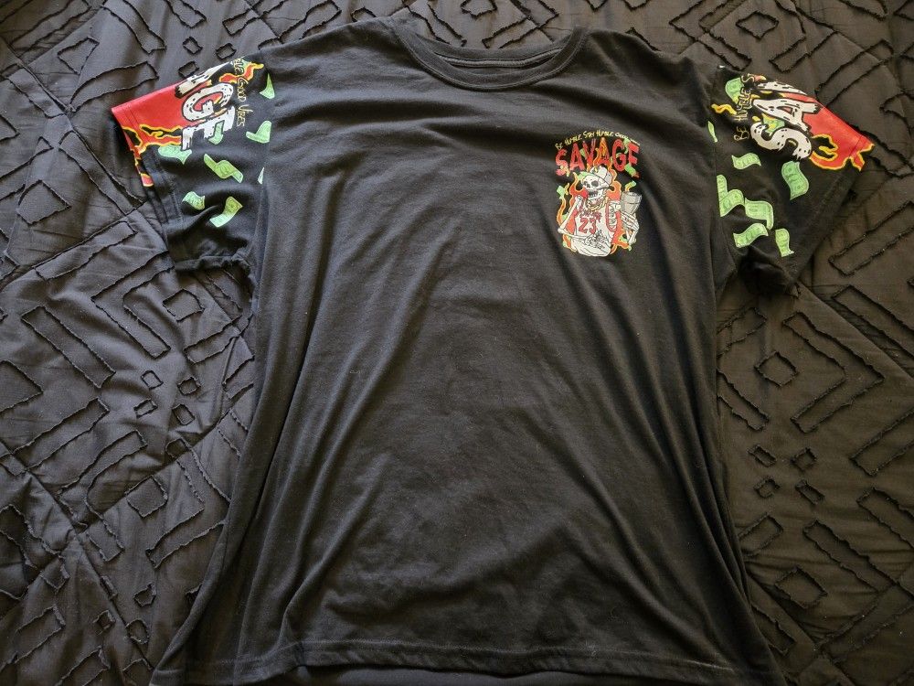 Fresh Laundry Savage Short Sleeve Skeleton Huge Graphic T Shirt Men's Size XL.