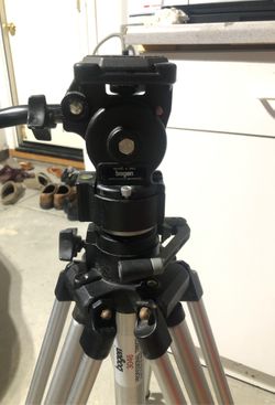 Manfrotto Tripod