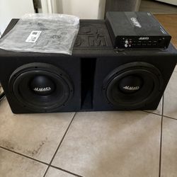600 Watt AMP and Q Bomb Speaker Box