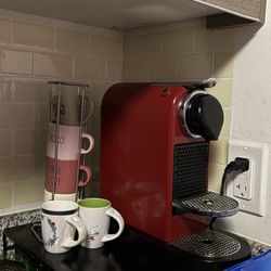 Coffe Machine + Cups