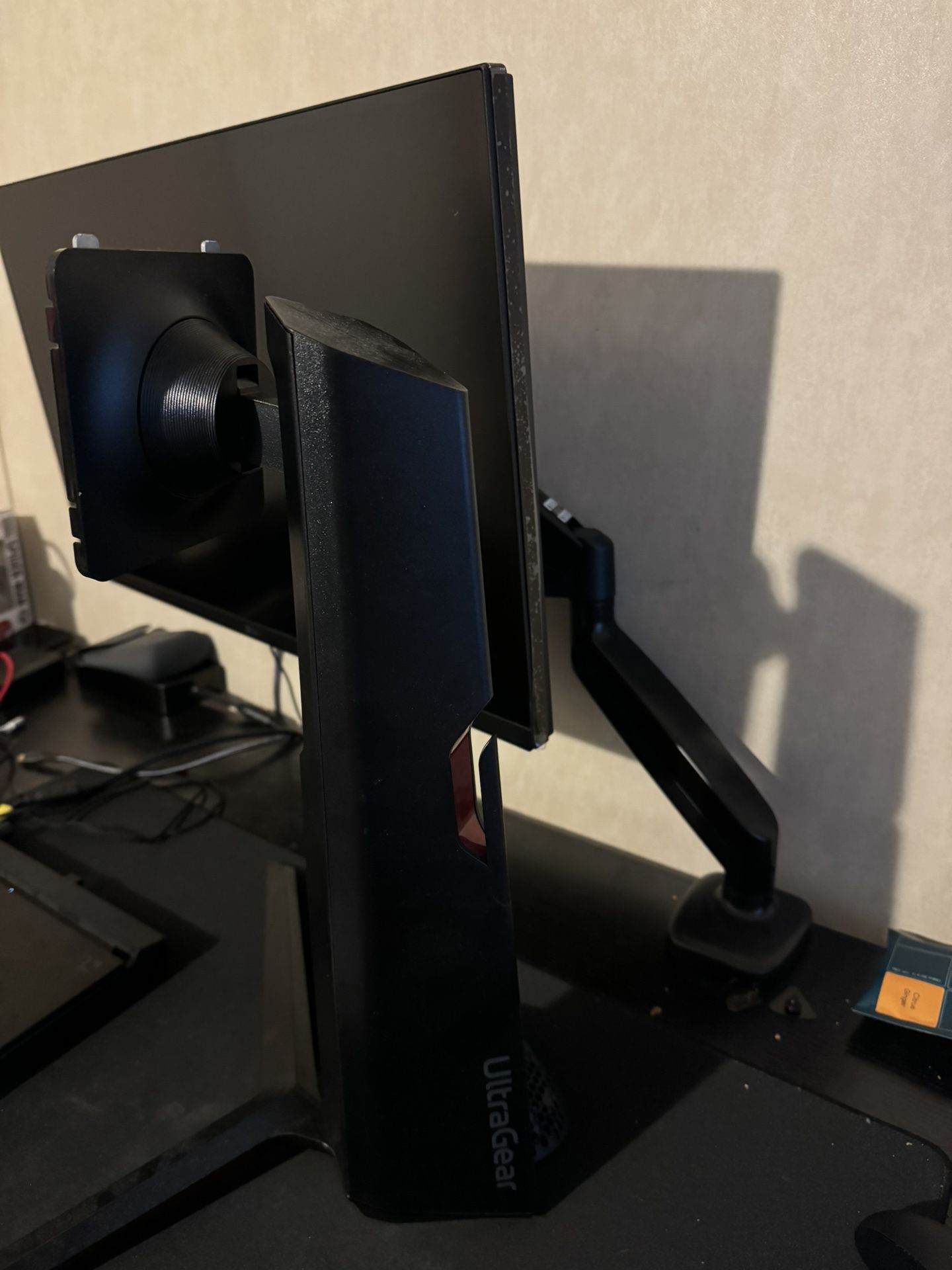 Computer Monitor with Base and Arm 