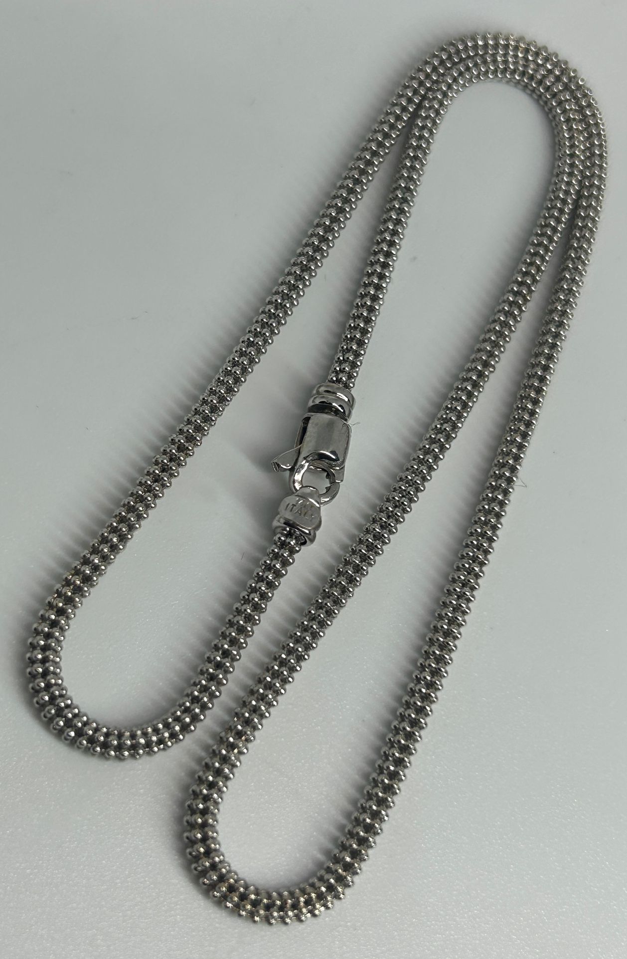 14k White Gold Chain 