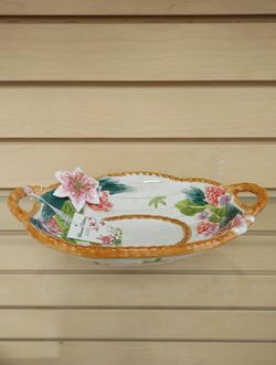 Ceramic Basket / Bowl  ( NEW ) floral. Dinnerware, decoration