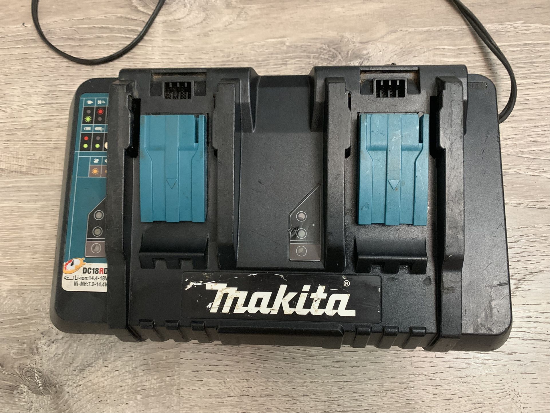 Makita Dc18dr 2 Port Multi Charger